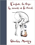 Couverture du livre 'L'enfant, la taupe, le renard et le cheval' de Charlie Mackesy, montrant un enfant caressant un cheval.