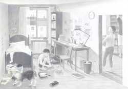 Une illustration en noir et blanc d'une chambre avec un enfant jouant sur le sol, une femme debout dans l'entrée, et un chien à proximité.