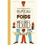 Couverture d'un livre intitulé 'Bureau des Poids et des Mesures', montrant un homme de grande taille tenant des poignées de valise, accompagné d'un jeune garçon tenant une règle.